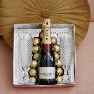 Pack Moët y bombones
