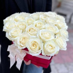 Caja de rosas blanco